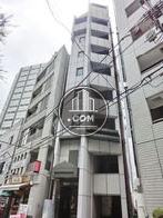 分かりやすい立地にございます