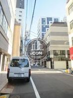 車通りの少ない公道です