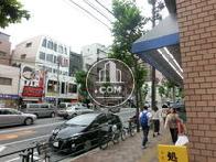 物件から入口から見た周辺です