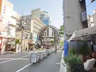 物件裏側の道路です