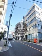 傾斜面沿いに望めます