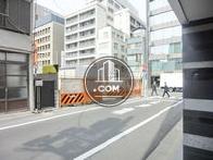 人通りの少ない道路