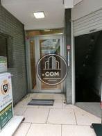 大通り沿いに入口があります