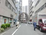 全面道路左手は山手通りです
