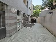 奥は駐車スペース