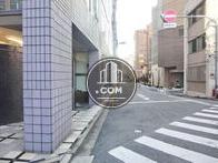 一方通行道路なので車通りが少ないです