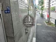 人通り賑やかです