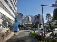 前面歩道も広めです