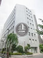 角地に面したビルになります