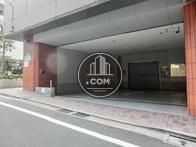 機械式駐車場がございます