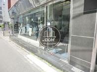 一階にはテナント様が入居されています