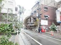 前面通りの様子