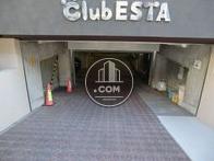 地下駐車場入り口