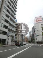 京橋エリアへ向かう公道です