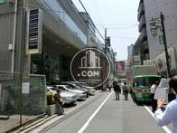 物件の前面の道路です