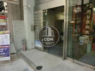 正面入口付近です