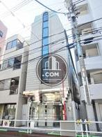 綺麗なシルエットの建物です