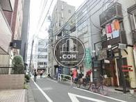 メイン通りへ連絡