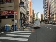 角地にあります