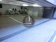 駐車場兼、駐輪場です