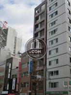 細長い建物です