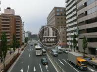 前面道路です