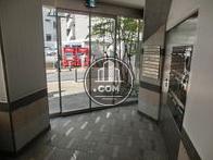 清潔感のあるエントランス