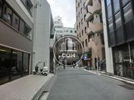 前面道路、左方向です