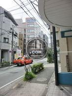 交差点がすぐそばです