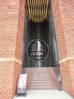 独創的な玄関口。西洋の建物のようです