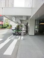 車を横付け可能