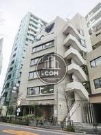 地上7階建の物件です