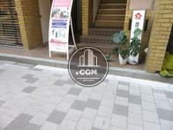 正面玄関
