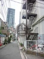 背面側の通り