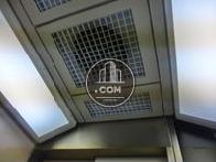 エレベーター内の照明です