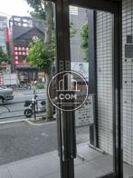 エントランス内より撮影