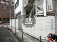 路地の奥から撮影