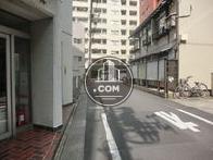 正面玄関前