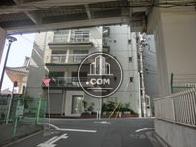 大通り前から撮影