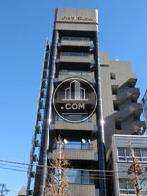 建物正面外観