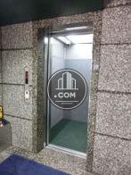 中に防犯カメラを設置
