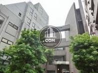 周辺には無いシルエットが特徴です