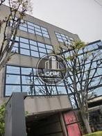 建物駐車場出口付近から撮影