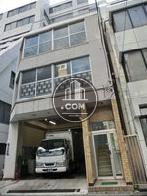 シックな雰囲気があります