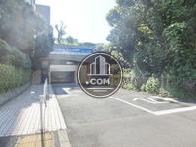 地下パーキング