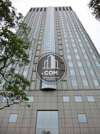中心に丸みのあるガラス面