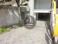 地下には駐車エリアを展開