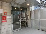 手動式のガラス扉