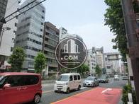 物件前の岩本町方向