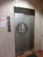 エレベーターは1基です